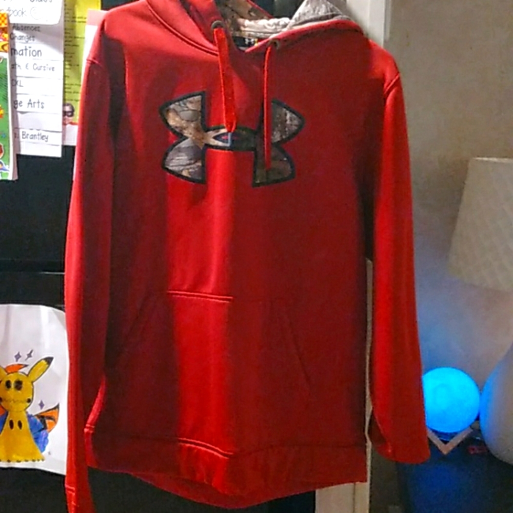 Under armour sweatshirt, burgundy and chamo - Picture 1 of 1